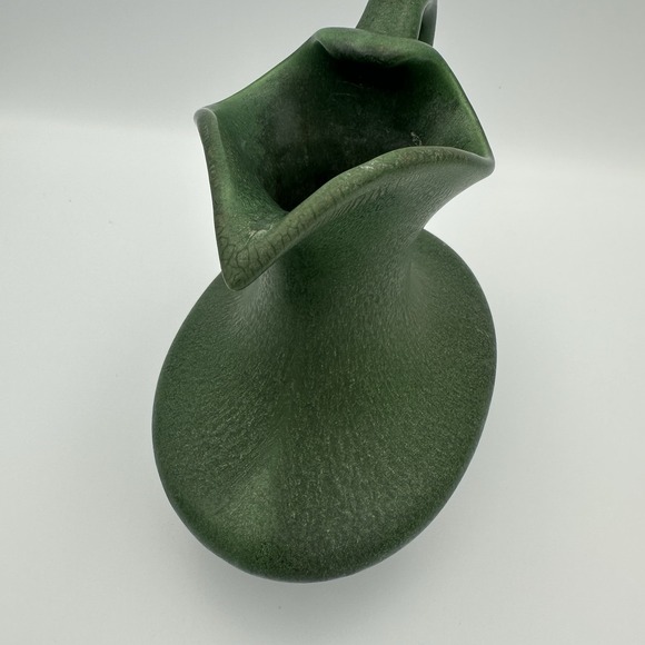 HAMPSHIRE Pottery Arts & Crafts Style 6" Pitcher Smooth Matte Green Glaze - Picture 7 of 16